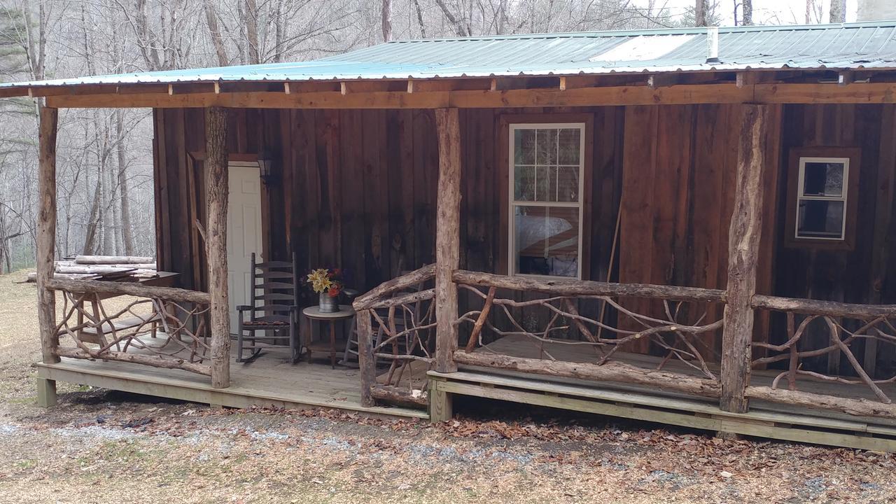 Arrowmont Stables & Cabins Cullowhee Esterno foto